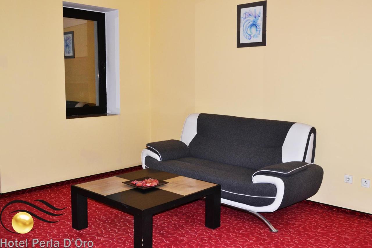 Hotel Perla D'Oro تيميشورا المظهر الخارجي الصورة